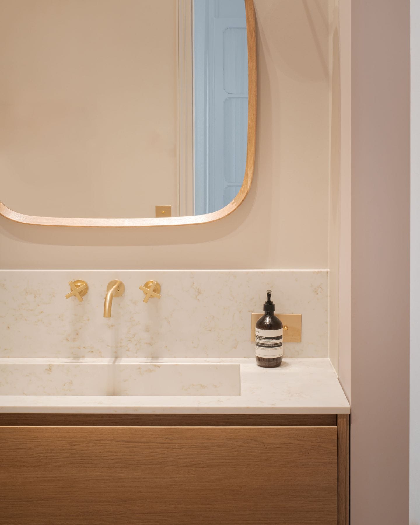 Architecte Avril - Raimondi Durrmeyer Studio