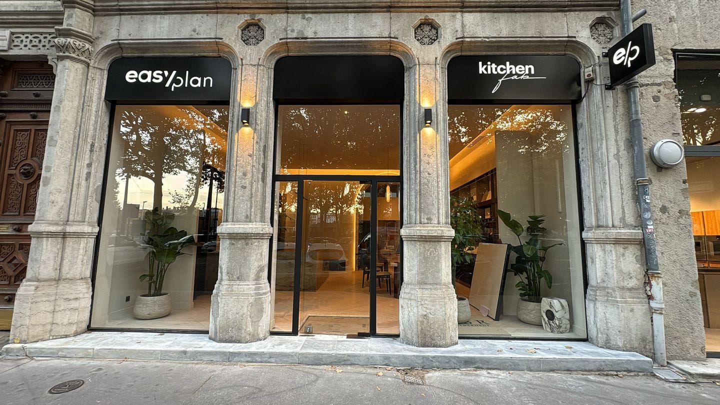 Photo de l'intérieur du showroom de lyon 69