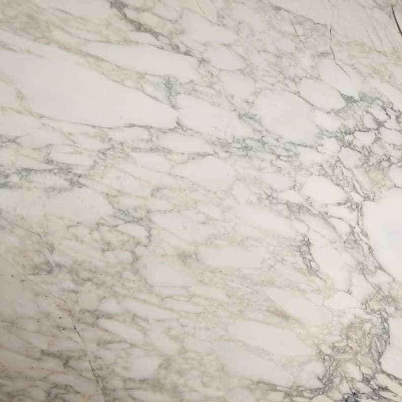 Echantillon d'image du coloris : Calacatta Monet