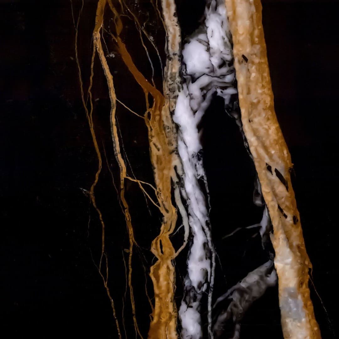 Echantillon d'image du coloris : Sahara Noir