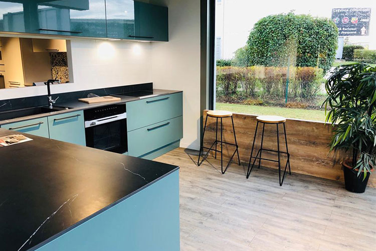 Showroom Plaisir