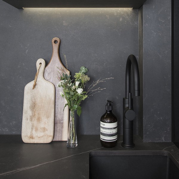 Réalisation n°1 du plan de travail Kelya en Ceramique Dekton