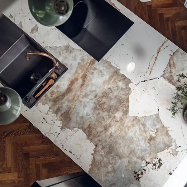 Réalisation n°2 du plan de travail Khalo en Ceramique Dekton