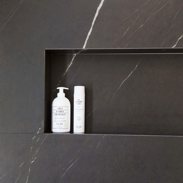 Réalisation n°3 du plan de travail Pietra Grey en Ceramique Neolith The Size