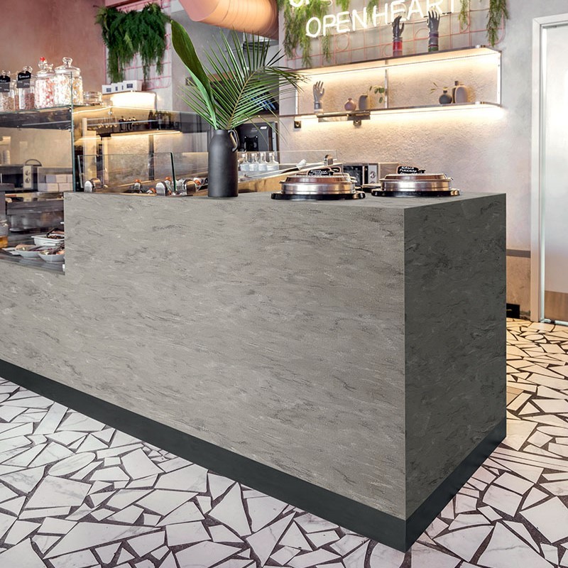 Réalisation n°1 du plan de travail Ash Aggregate en Resine Corian