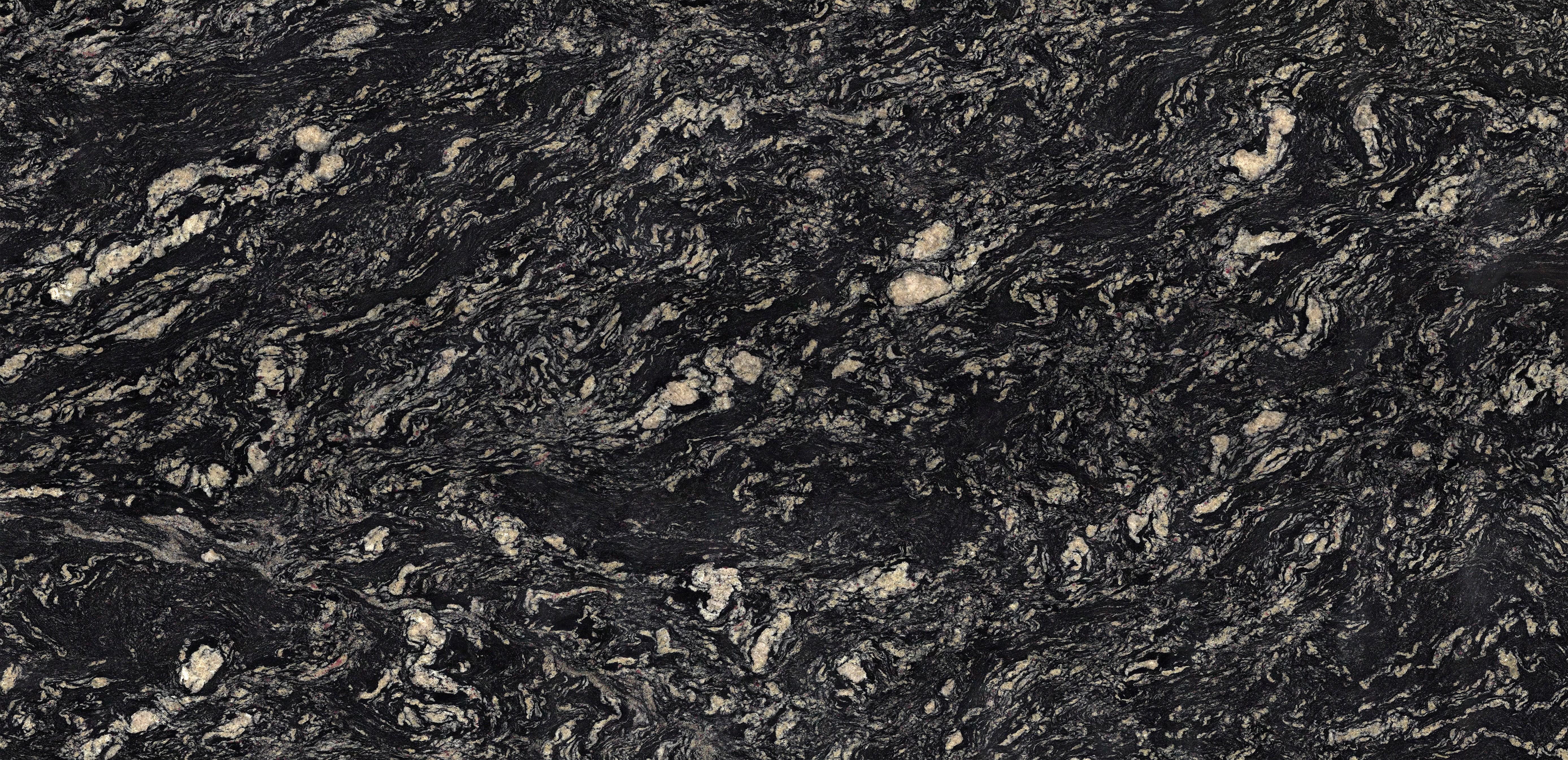 Épaisseur et finition de tranche du coloris Indian Black en Granit Sensa