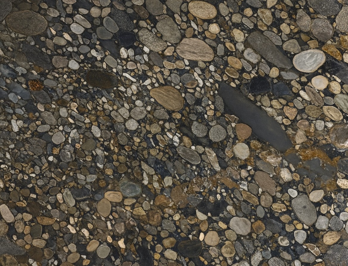 Épaisseur et finition de tranche du coloris Brown Marinace en Granit