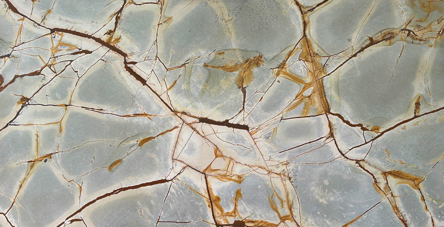 Épaisseur et finition de tranche du coloris Blue Roma en Quartzite Texta