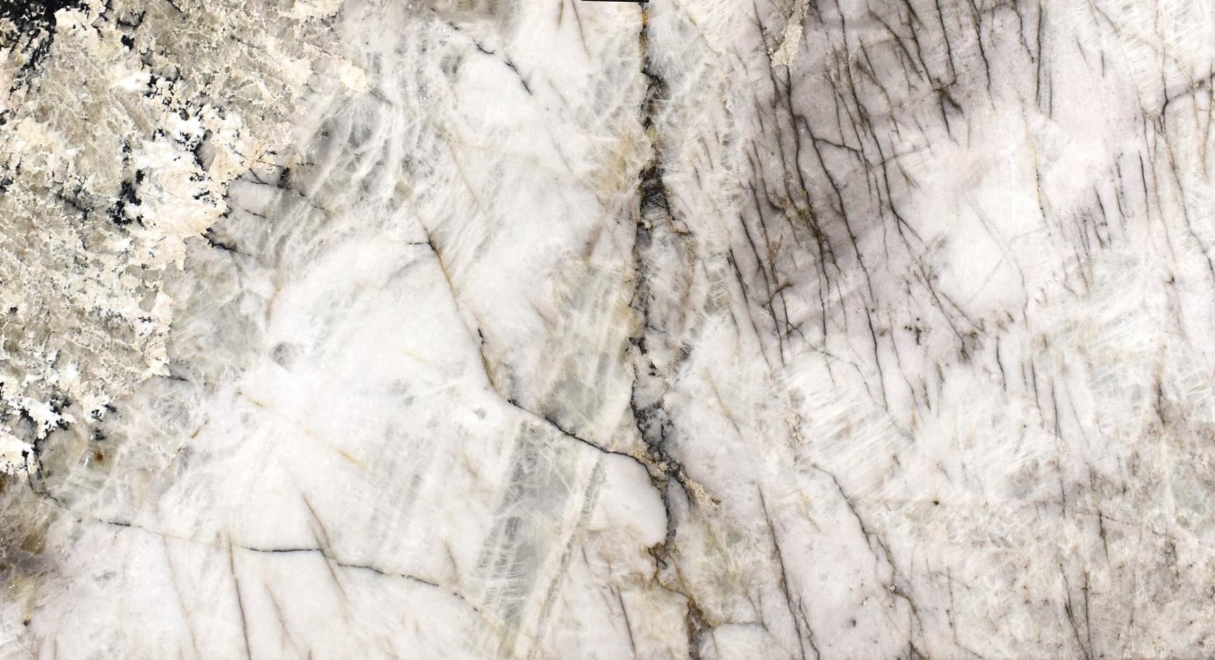 Épaisseur et finition de tranche du coloris Patagonia Crystal en Quartzite