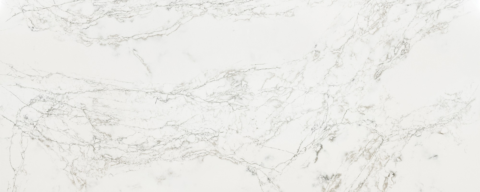 Épaisseur et finition de tranche du coloris Ice Max Pure en Quartz Compac
