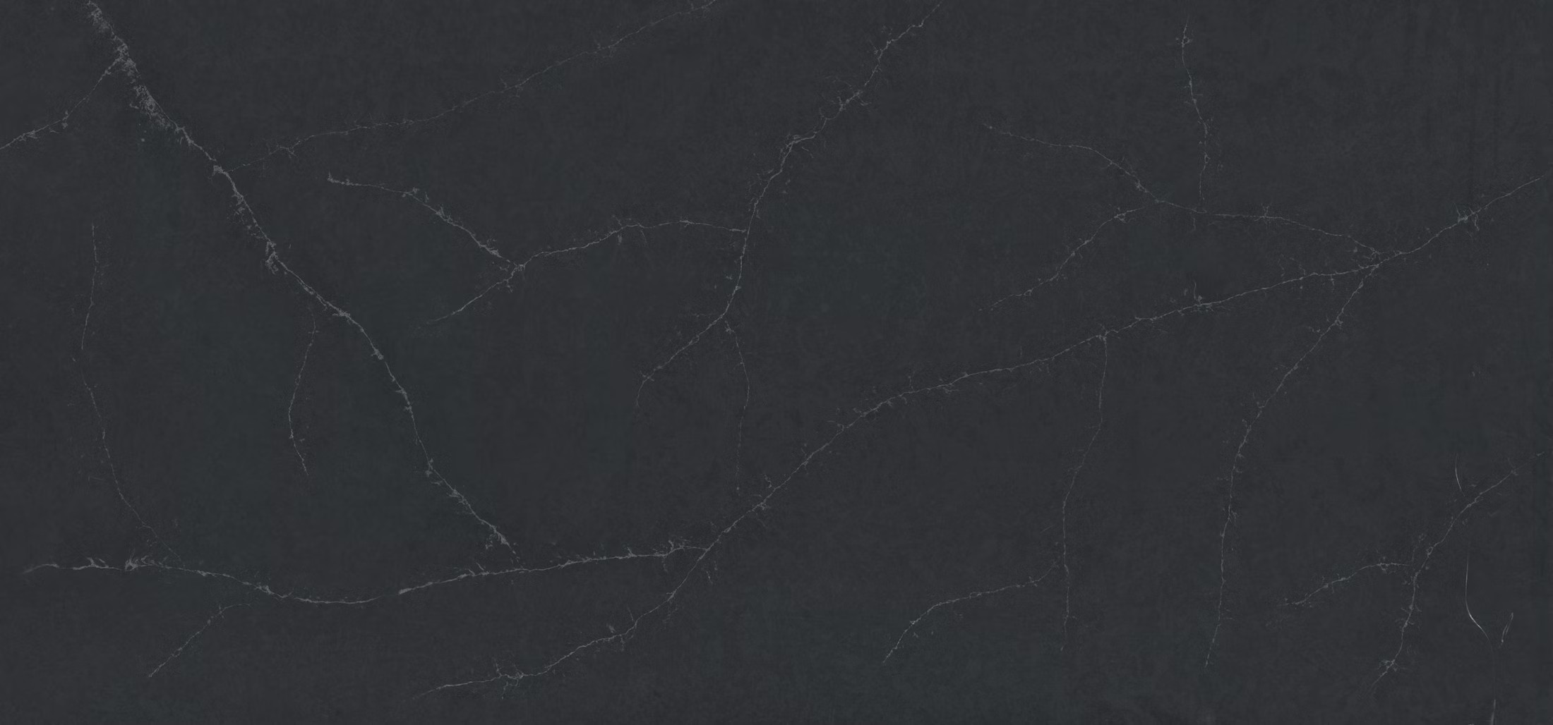 Épaisseur et finition de tranche du coloris Charcoal Soapstone en Quartz Silestone