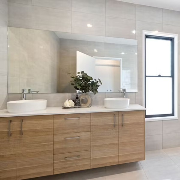 Réalisation n°2 du plan de travail Blanco Maple 14 en Quartz Silestone