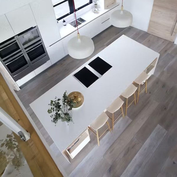 Réalisation n°3 du plan de travail Blanco Zeus en Quartz Silestone