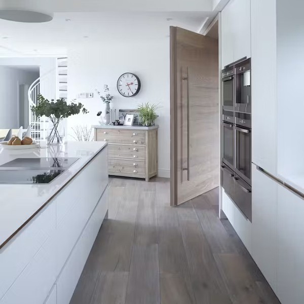 Réalisation n°4 du plan de travail Blanco Zeus en Quartz Silestone