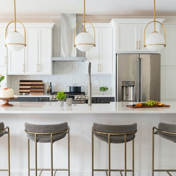 Réalisation n°4 du plan de travail Eternal Calacatta Gold en Quartz Silestone