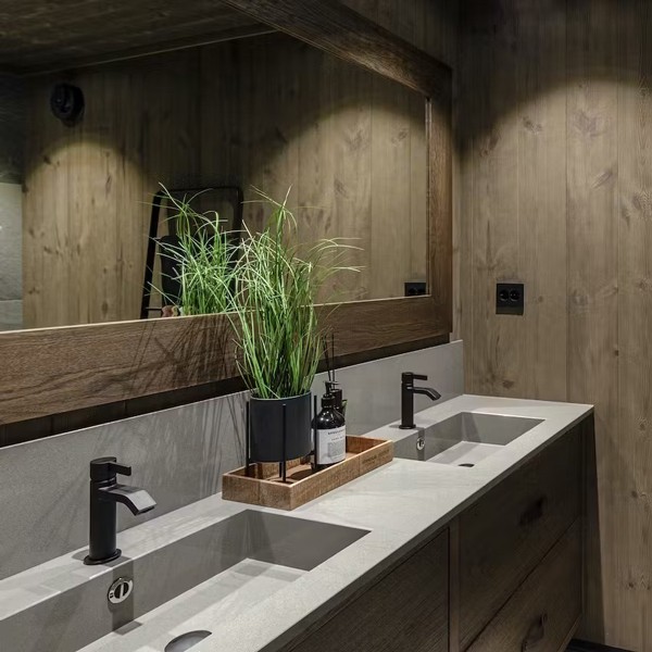 Réalisation n°2 du plan de travail Gris Expo en Quartz Silestone