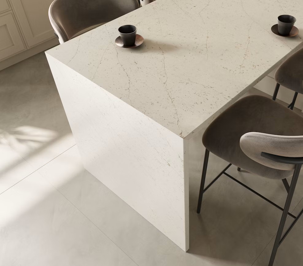 Réalisation n°2 du plan de travail Persian White en Quartz Silestone
