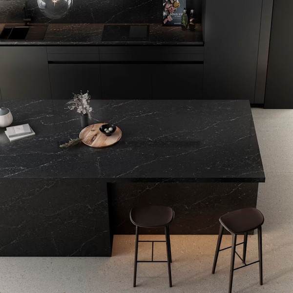 Réalisation n°5 du plan de travail Romantic Ash en Quartz Silestone