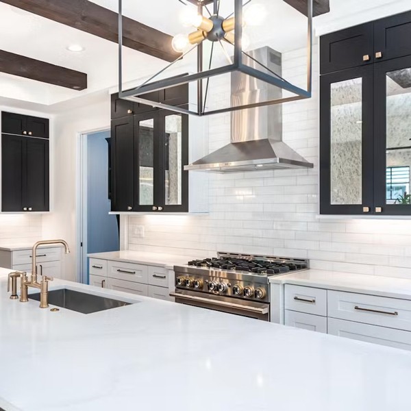 Réalisation n°3 du plan de travail White Storm 14 en Quartz Silestone